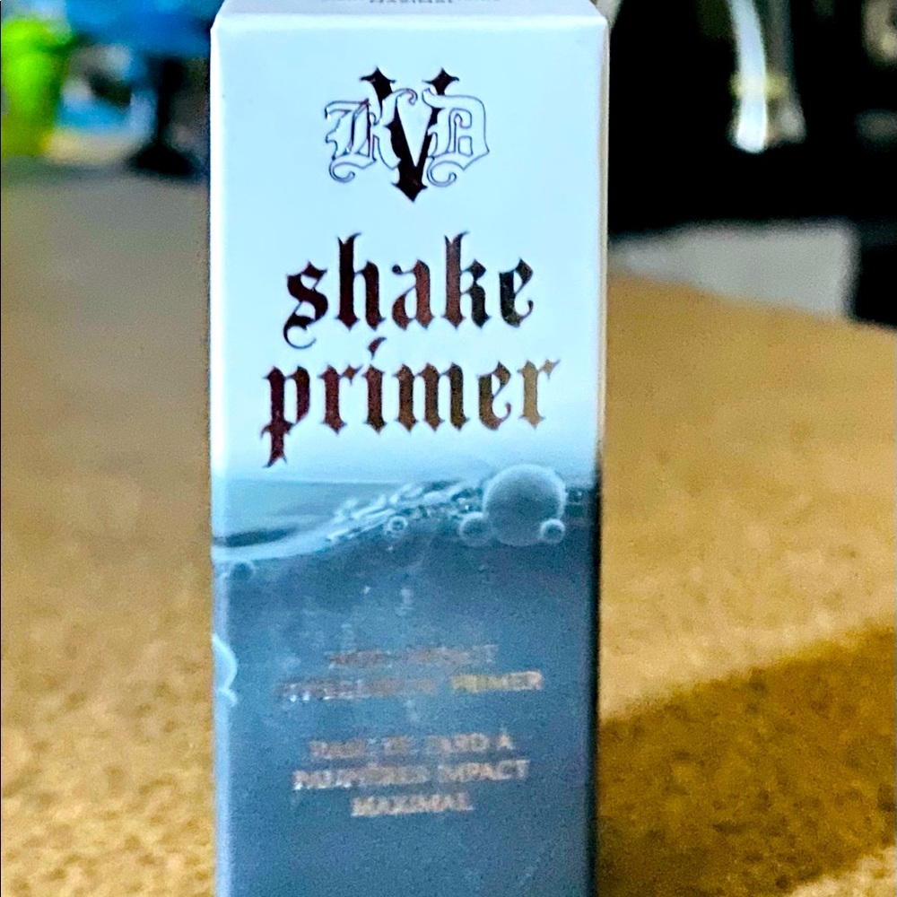 KVD Shake Primer